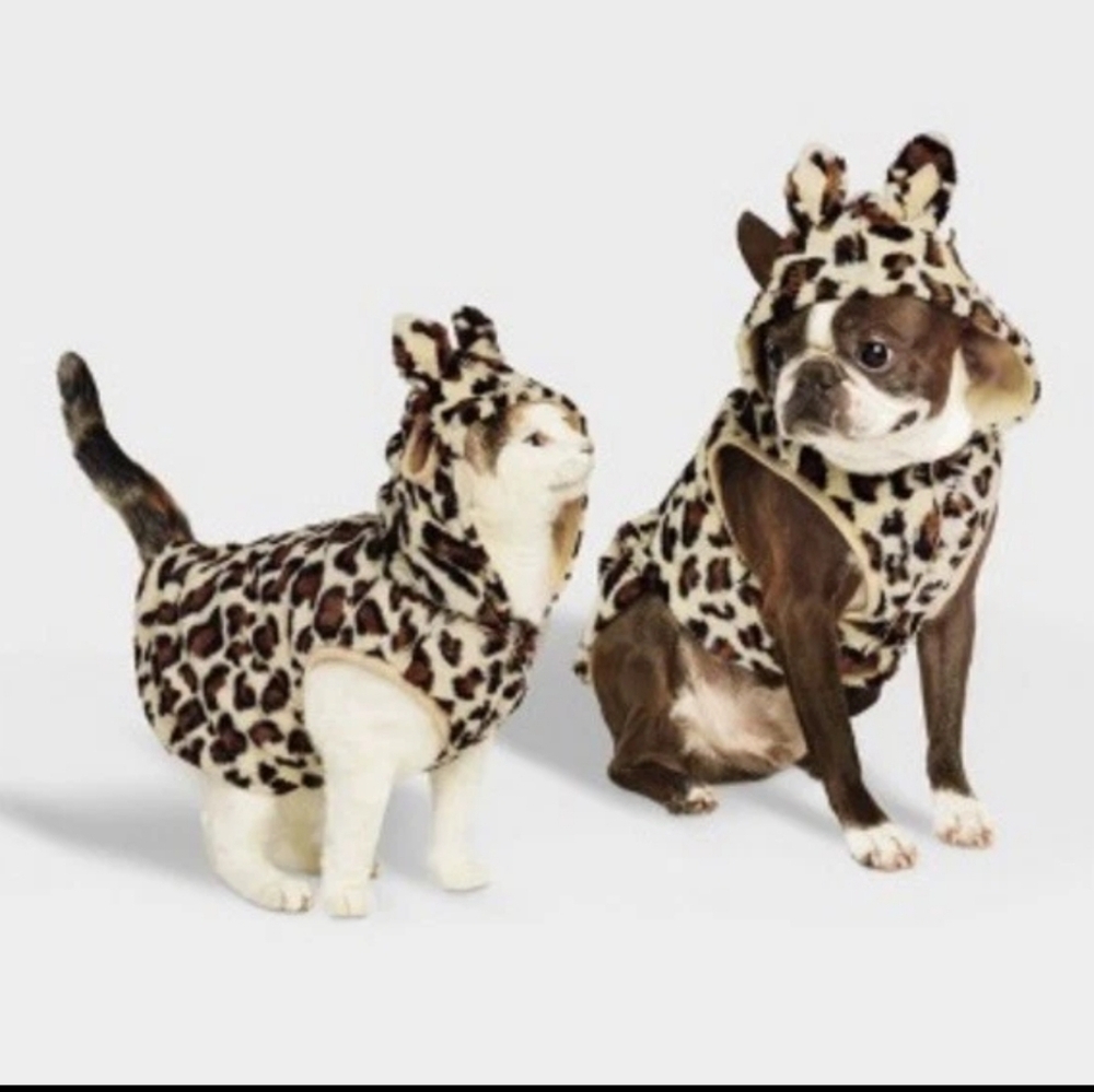 Leopard print dog sweater with ears